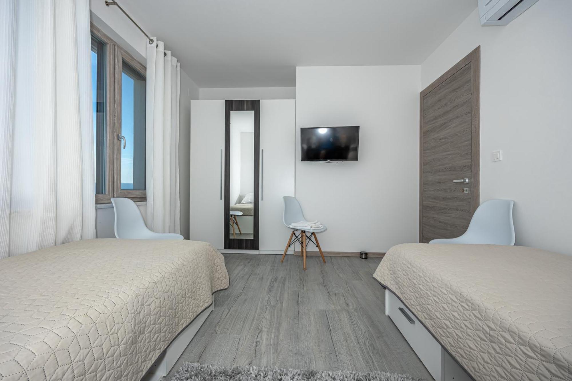 Luxury Villas White Sails Pinezići Exterior foto